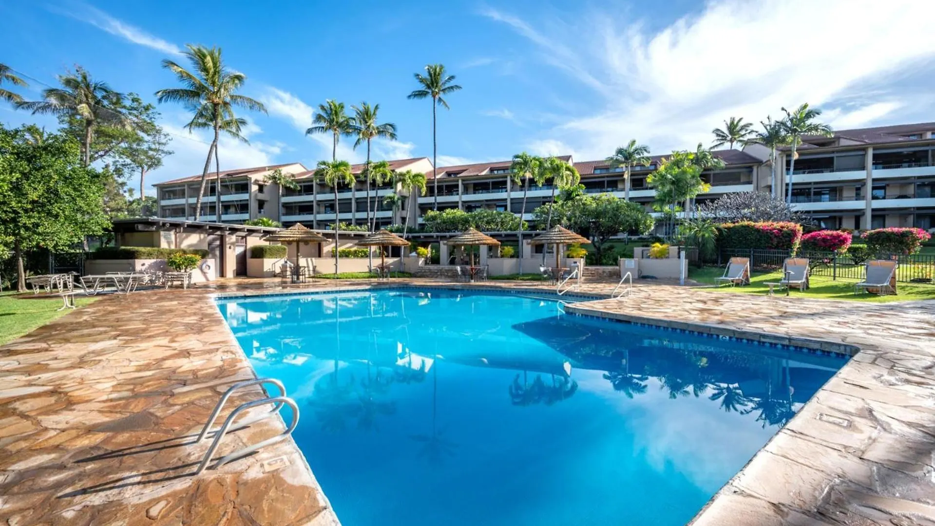 Apartment Kbm Resorts Free Car Kaanapali Royal Kro-G201 Island Inspired Gem United States